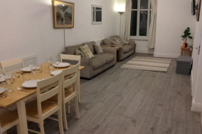 4 Bedroom Home Near York Racecourse